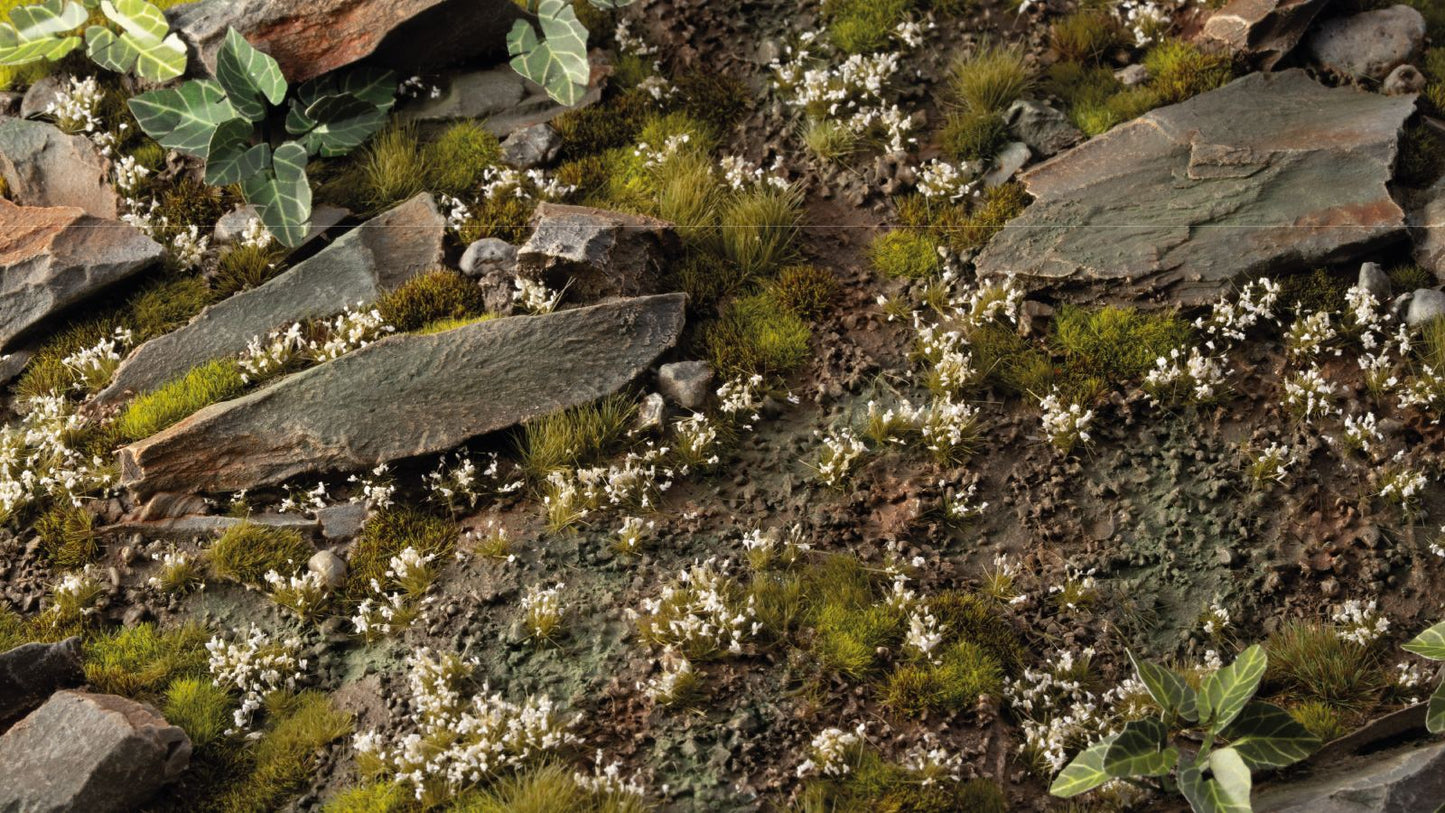 Gamers Grass GGFS-WL - White Lily Tiny Flowers