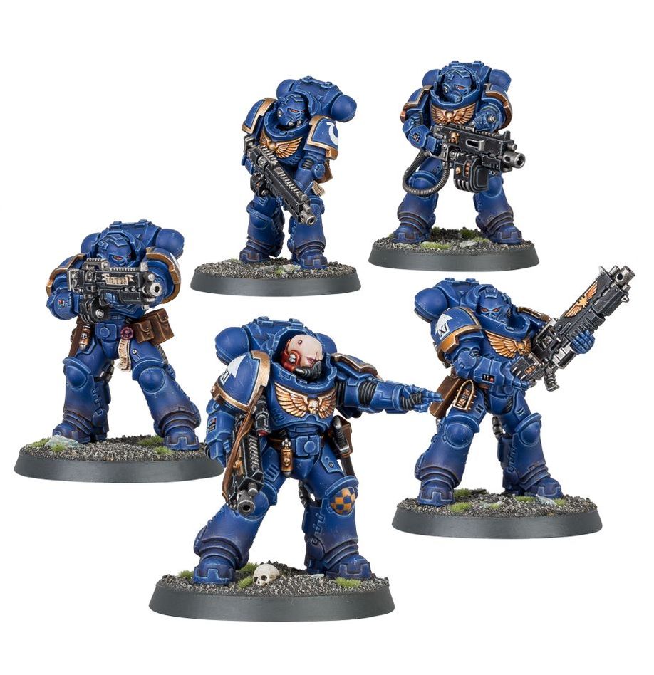 Games Workshop 73-557 - Warhammer 40,000 - Imperial Fists: Combat Patrol